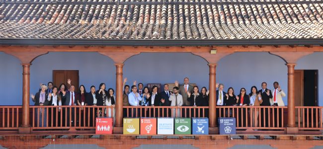 Cerca de 30 asesores parlamentarios iberoamericanos y caribeños fortalecen capacidades para impulsar políticas alimentarias